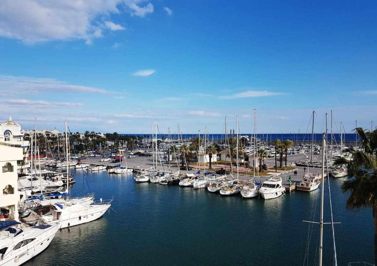 Lujoso Apartamento En De La Isla De Puerto Marina Benalmádena Kültér fotó